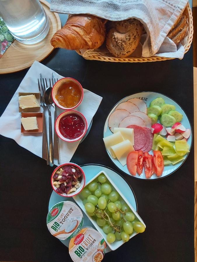 Vigeo Lounge B&B Coffee Бойниці Екстер'єр фото